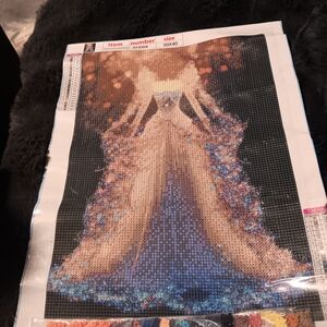 Elegant Diamond Painting Kit with Blue and Gold Dress 30x40
